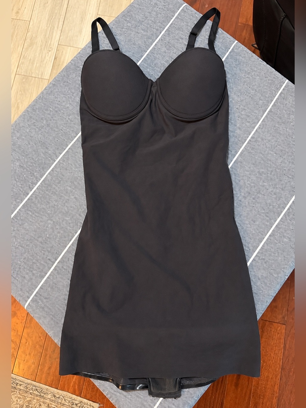 Ambrielle 34B Black Shapewear Slip Built-In Underwire Bra Body Shaper